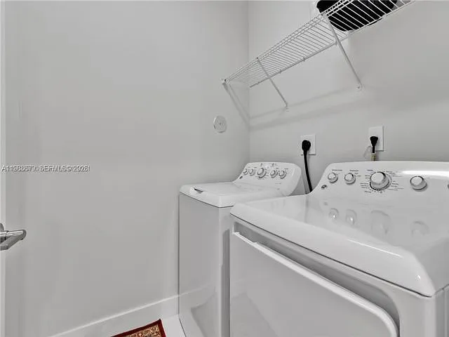 4745 SW 84th Ct — Photo 17