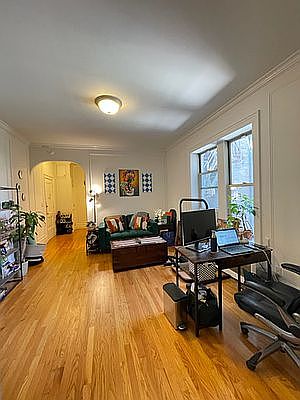 1st image of 151 W 76th St APT 3D
