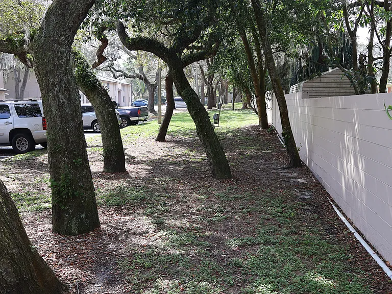7609 Abbey Ln #B — Photo 41