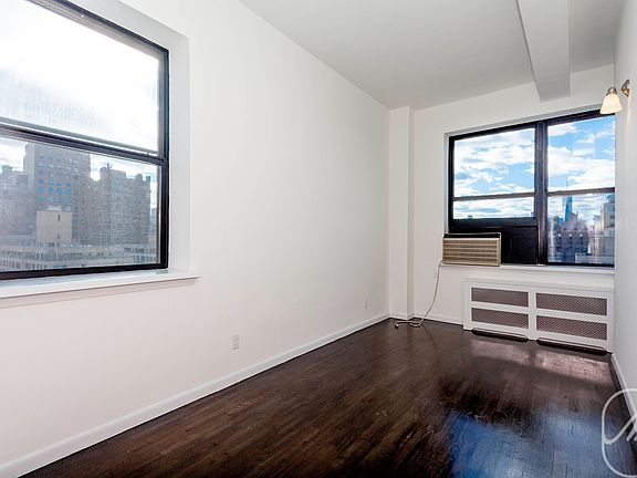 5th image of 43 W 16th St APT 11D