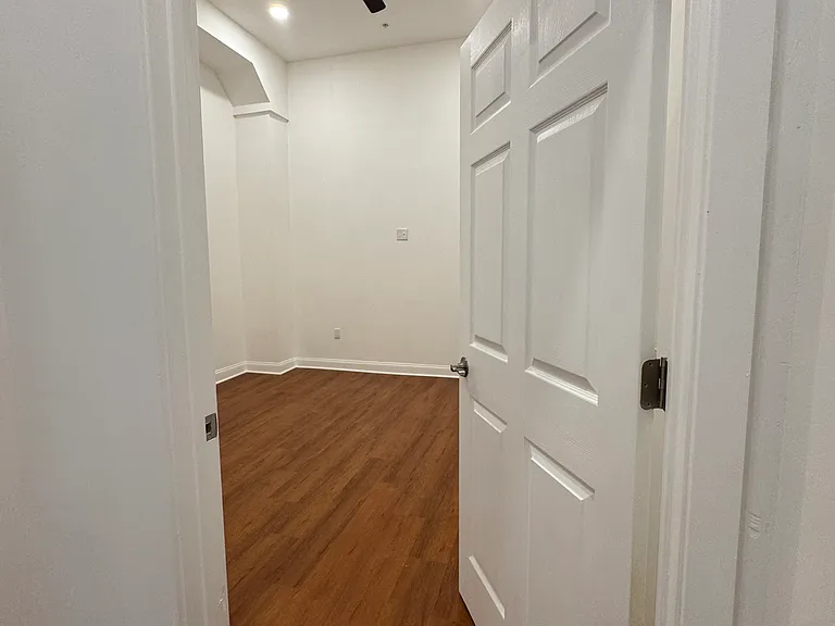 1406 Fairmount Ave #5 — Photo 10