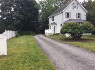 586 Washington St, East Walpole, MA 02032