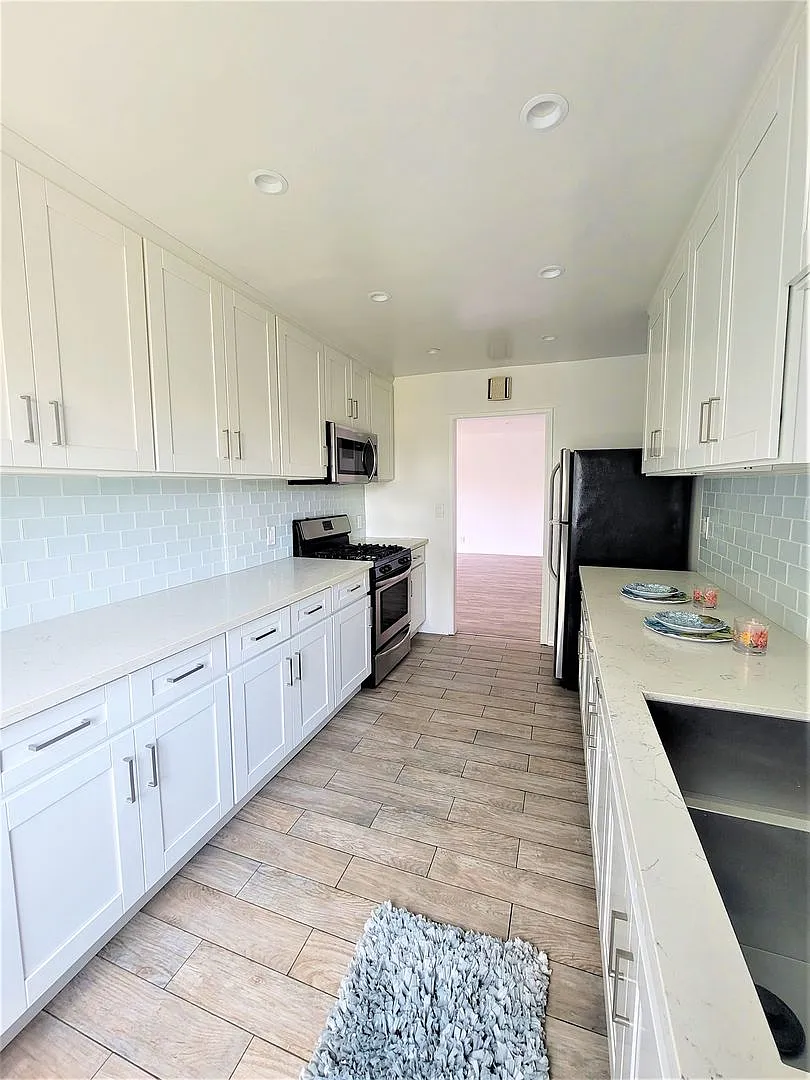 Bedford Luxury Investments LLC — Photo 4