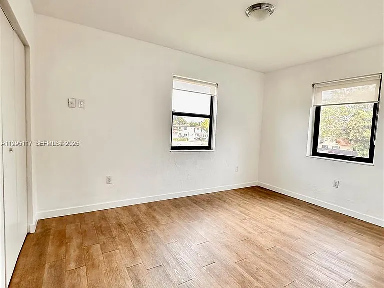 1440 SW 42nd Ave #4 — Photo 11