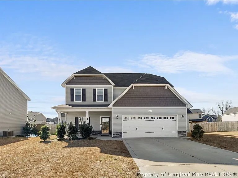 120 Chatfield Dr — Photo 1