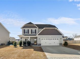 120 Chatfield Dr, Raeford, NC 28376