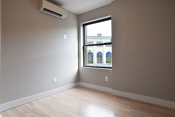 Rented by Coda Real Estate NYC | media 4