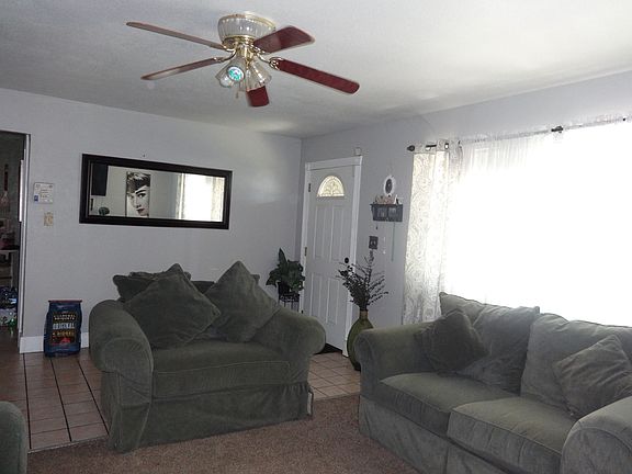 4th image of 70 Fairbanks Ave