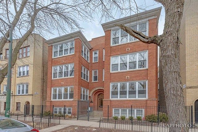 1st image of 1432 W Thome Ave #1W
