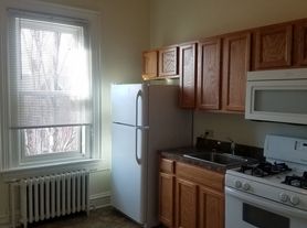 636 North New St, 5