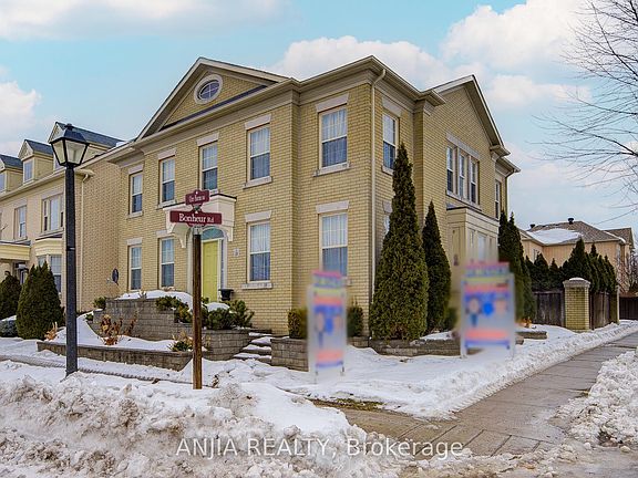 2nd image of 18 Orr Farm Rd