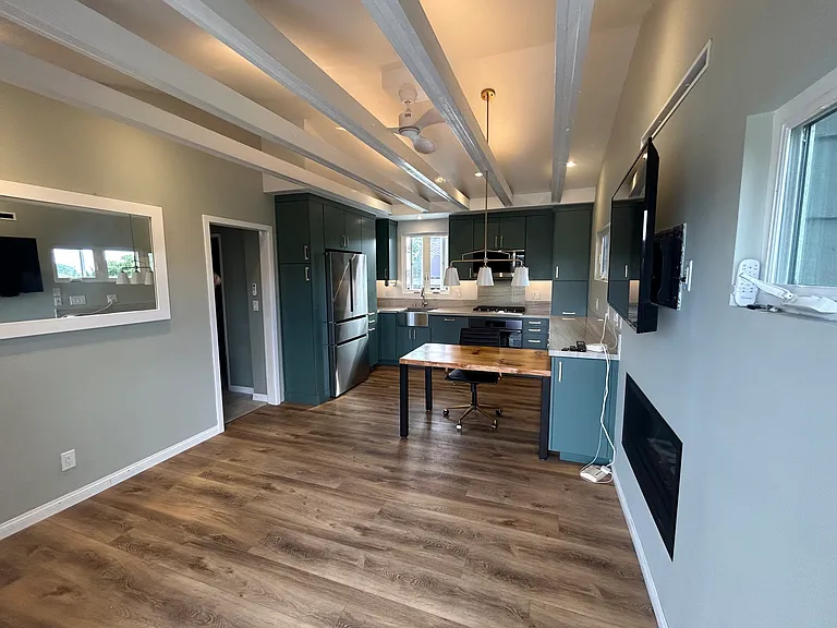 436 S Nardo Ave — Photo 4