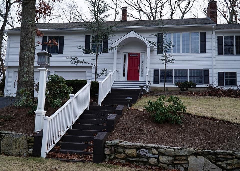 1st image of 91 Arnold Dr
