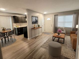 7136 Crystal Bay Dr E #38-7063, Indianapolis, IN 46260