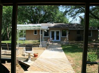 2815 18th St, Hempstead, TX 77445