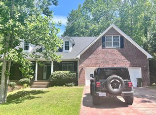 31 Barons Run E, Spring Lake, NC 28390