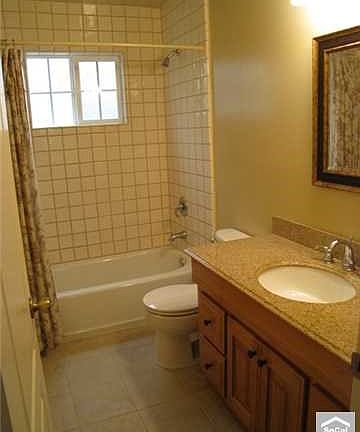 2nd image of 33776 Alcazar Dr APT B