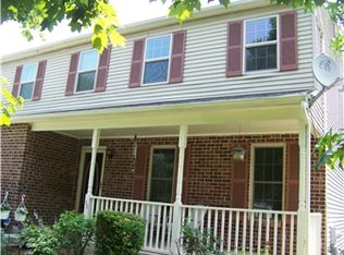 30 Jonathan Dr, Newark, DE 19702