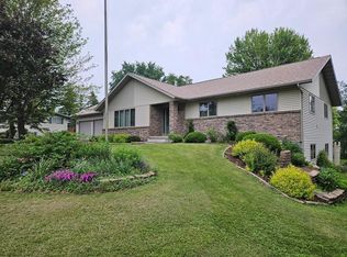 628 W Village Limits Rd, Athens, WI 54411