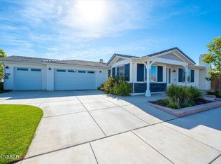 1208 Grand Meadow Way, Santa Maria, CA 93455