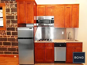 Rented by Bond New York