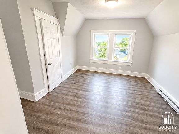 3rd image of 192 Seymour Ave #3B