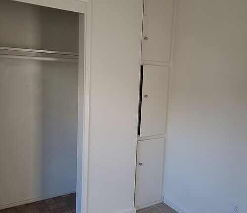 2nd image of 35148 Avenue E
