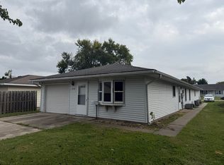 (Undisclosed Address), Lincoln, IL 62656