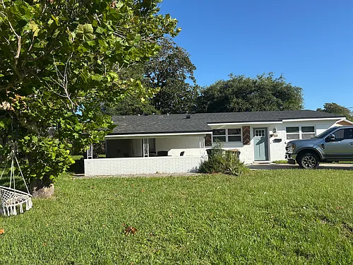 530 Sailfish Dr E Photo 1 530 Sailfish Dr E Photo 1
