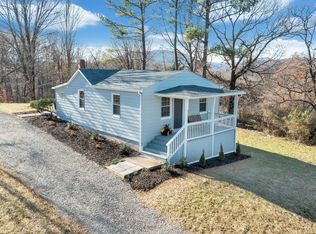 1915 Redwood Rd SE, Roanoke, VA 24014