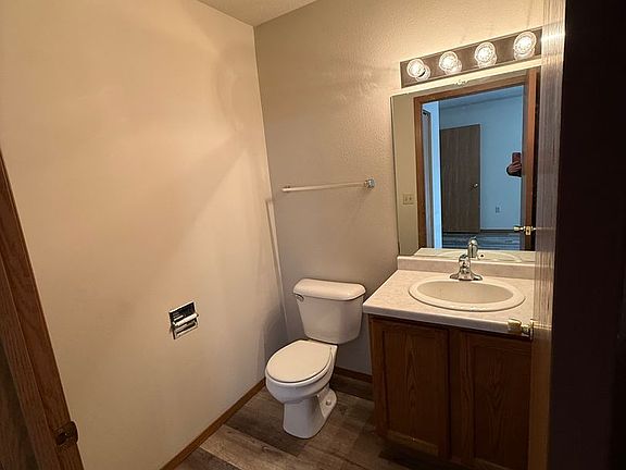 4th image of 5734 Gables Dr Unit 3