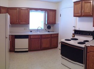 2130 Collinway St APT 3, Ottawa Hills, OH 43606