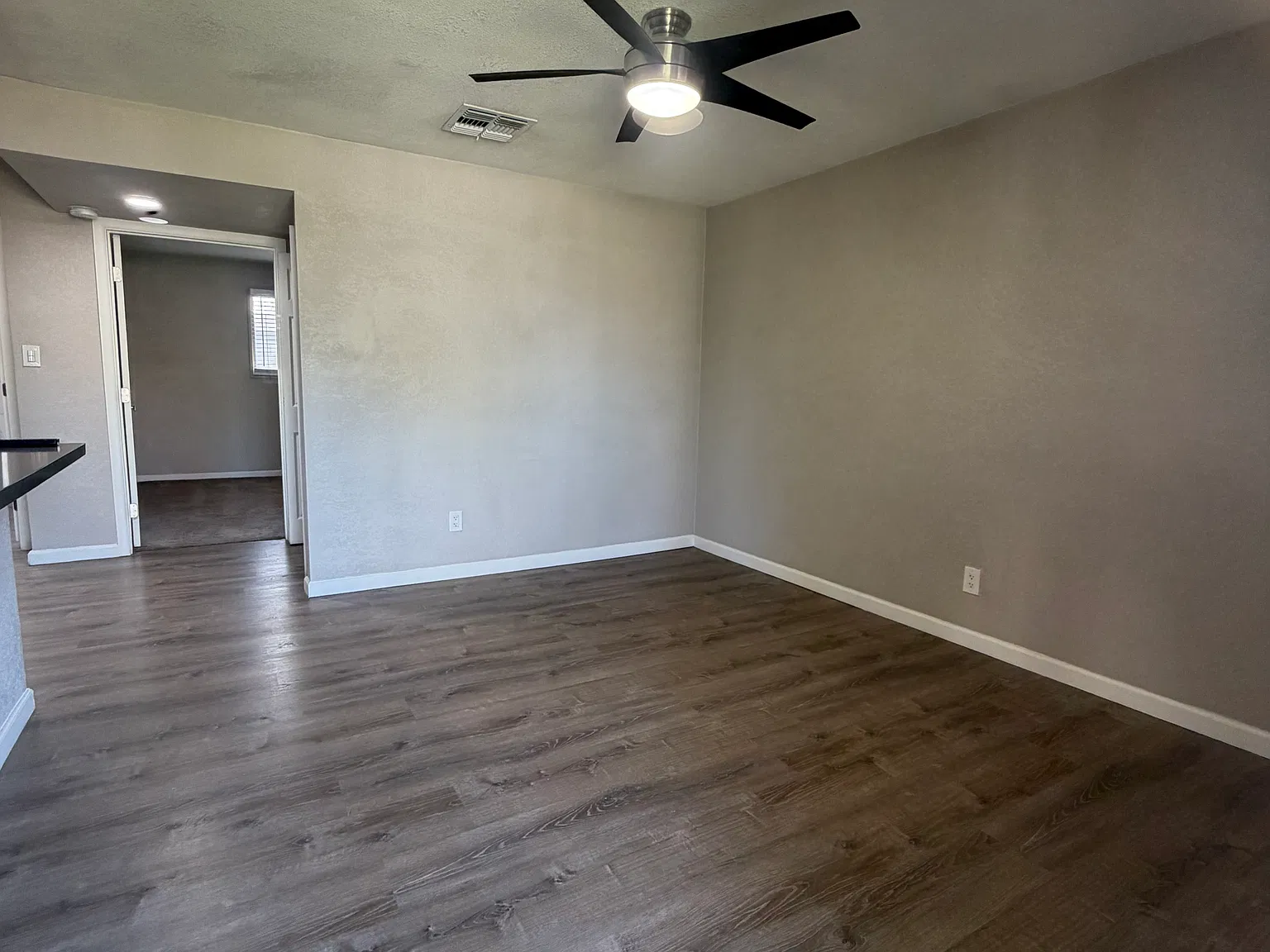 1 bed, 625 sqft, $1,375 — Photo 3