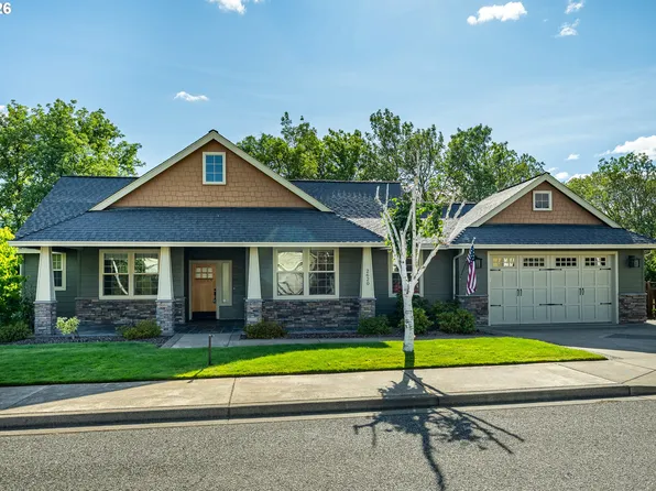 2620 NW Brockway Rd, Winston, OR 97496