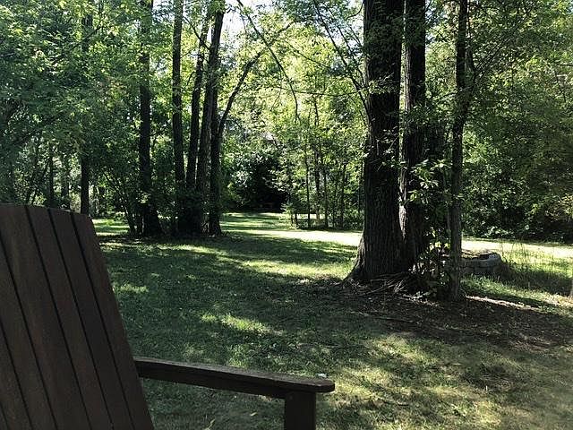 Photo taken in the back part of the owners/ Shared Home property. This midway spot is a great place to relax in the summertime.