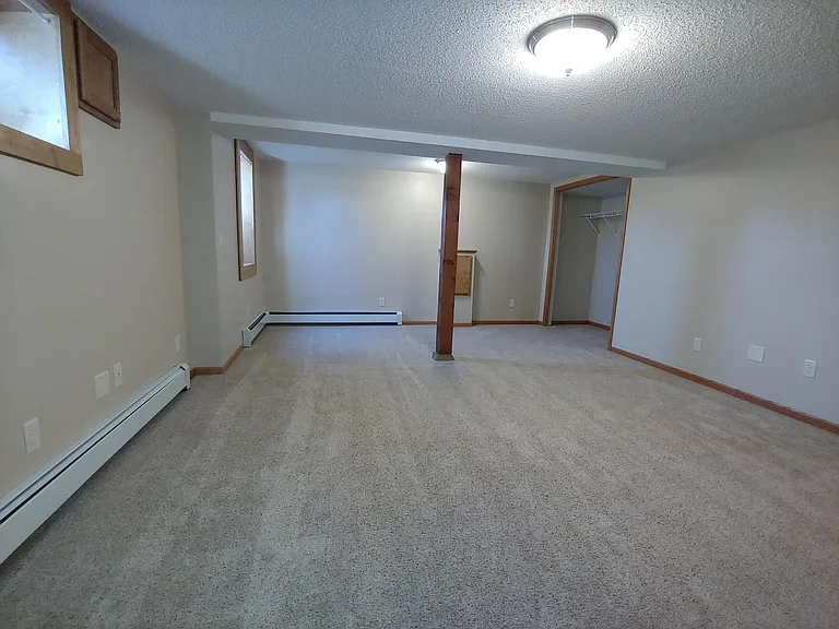 759 Monroe St #LOWER — Photo 11
