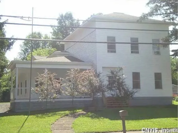 8864 S Seneca St, Weedsport, NY