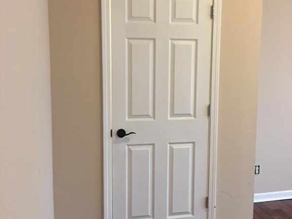 2nd image of 505 S 4th St APT 4