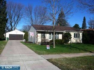 3415 2nd Ave E, Hibbing, MN 55746