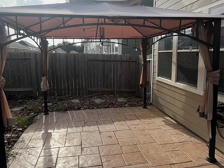 8917 Elm Drake Ln — Photo 15