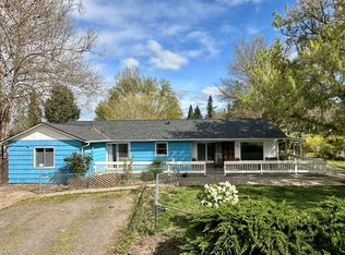 401 Oregon Ter, Medford, OR