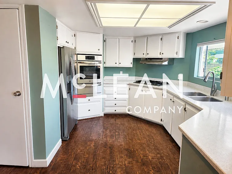 385 Avenida Andorra — Photo 1