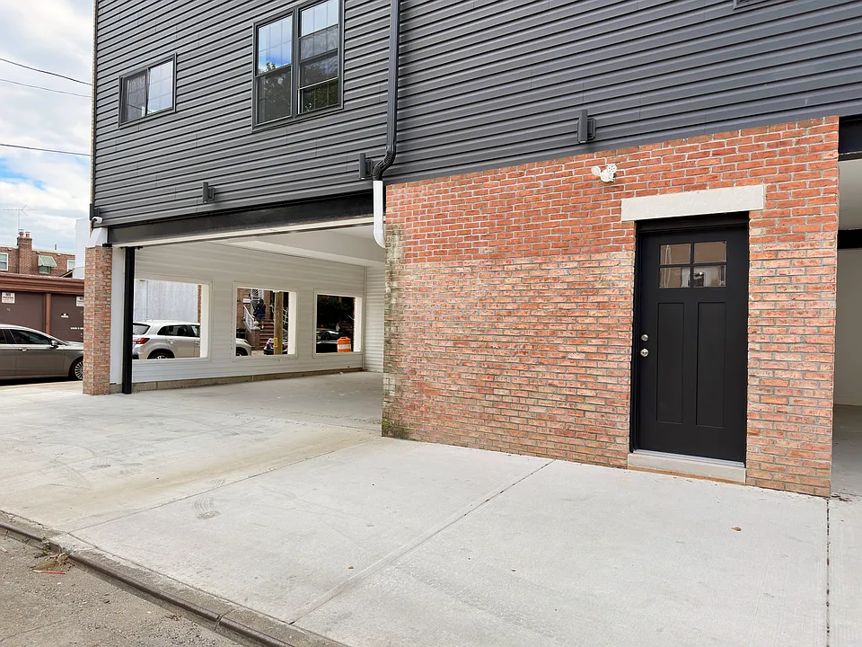 2809 S Warnock St #2