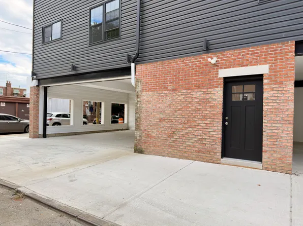 2809 S Warnock St, Philadelphia, PA