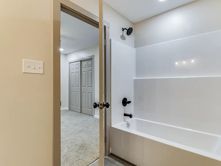 437 N Grove St #439 — Photo 12