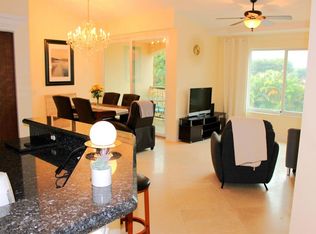523 Villa Cir, Boynton Beach, FL 33435