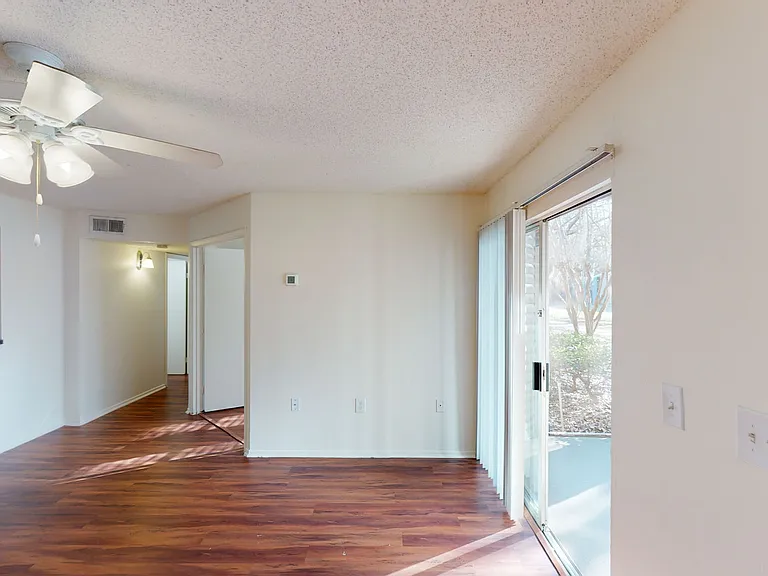 Lakewood Place — Photo 88