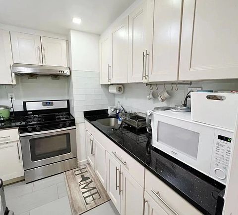 5th image of 10740 Queens Blvd APT 15K