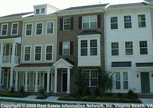1st image of 222 Paradise Dr