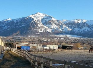 2402 N Wellington Dr, Harrisville, UT 84414